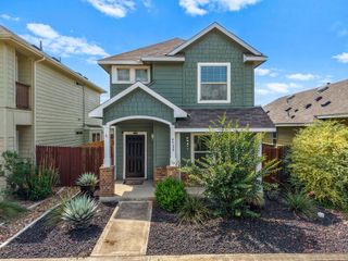 4520 Graceful LN 489, Austin, TX 78725