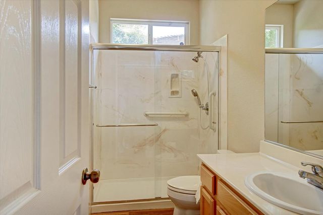4509 Blossom Ranch Dr, Elk Grove, CA 95757