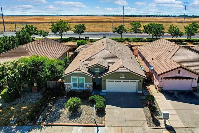 4509 Blossom Ranch Dr, Elk Grove, CA 95757