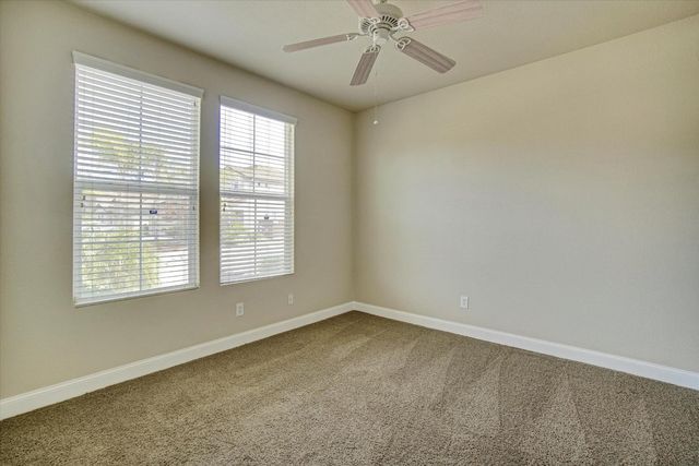 4509 Blossom Ranch Dr, Elk Grove, CA 95757