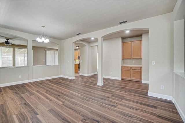 4509 Blossom Ranch Dr, Elk Grove, CA 95757