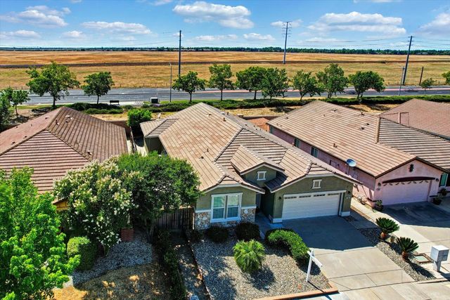 4509 Blossom Ranch Dr, Elk Grove, CA 95757