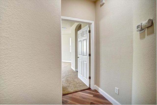 4509 Blossom Ranch Dr, Elk Grove, CA 95757