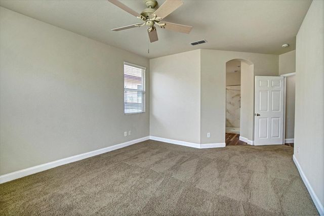 4509 Blossom Ranch Dr, Elk Grove, CA 95757