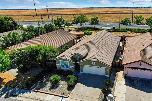 4509 Blossom Ranch Dr, Elk Grove, CA 95757