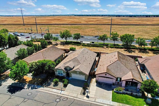 4509 Blossom Ranch Dr, Elk Grove, CA 95757