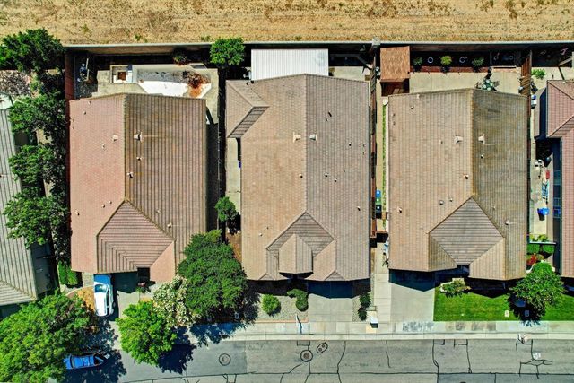 4509 Blossom Ranch Dr, Elk Grove, CA 95757