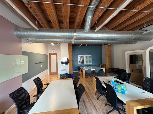 1500 W Carroll Avenue 1ST-FLOOR, Chicago, IL 60607