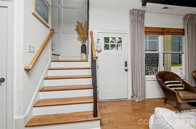 221 S Gardner Avenue, Charlotte, NC 28208