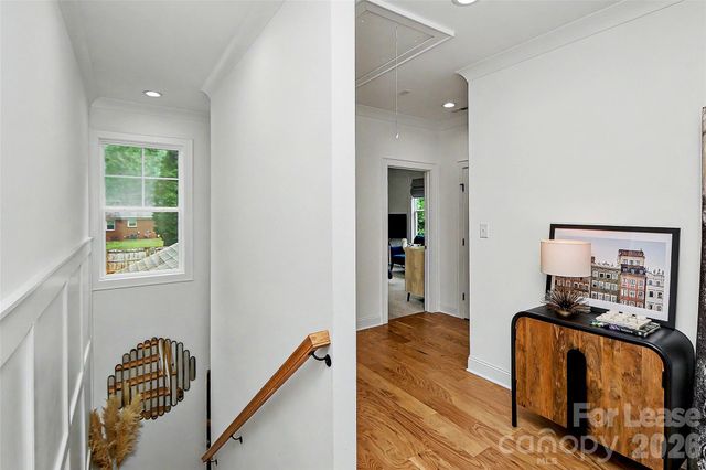 221 S Gardner Avenue, Charlotte, NC 28208