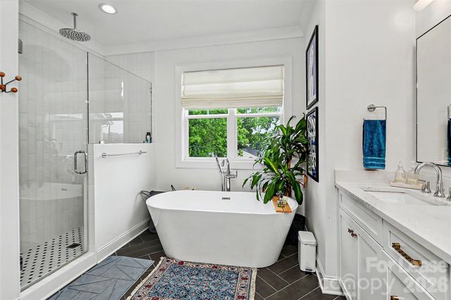 221 S Gardner Avenue, Charlotte, NC 28208