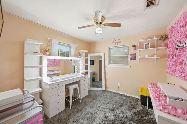 520 Thompson Drive, Saginaw, TX 76179