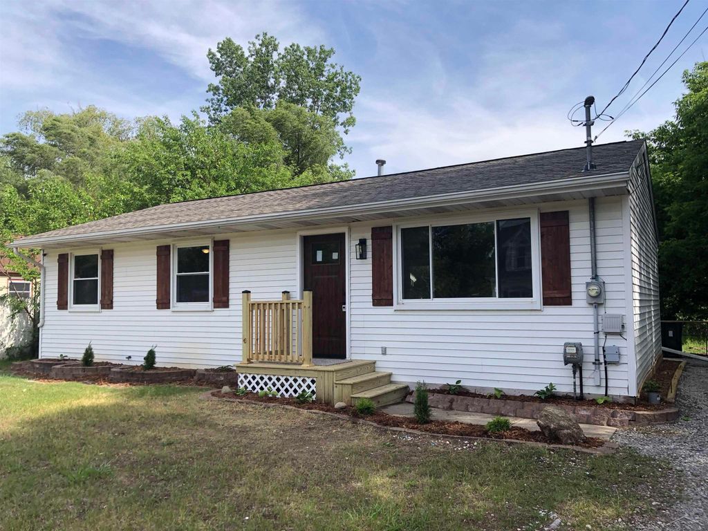 3328 Cobb Street, Midland, MI 48642