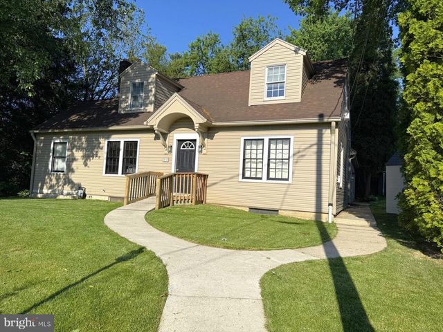 20 CLAYTON AVE, Lancaster, PA 17602