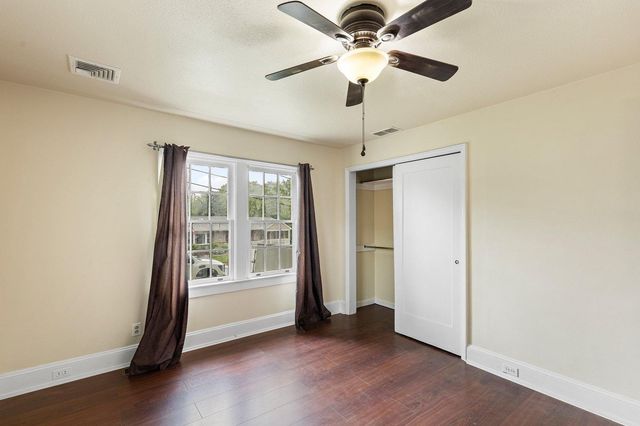 20 CLAYTON AVE, Lancaster, PA 17602