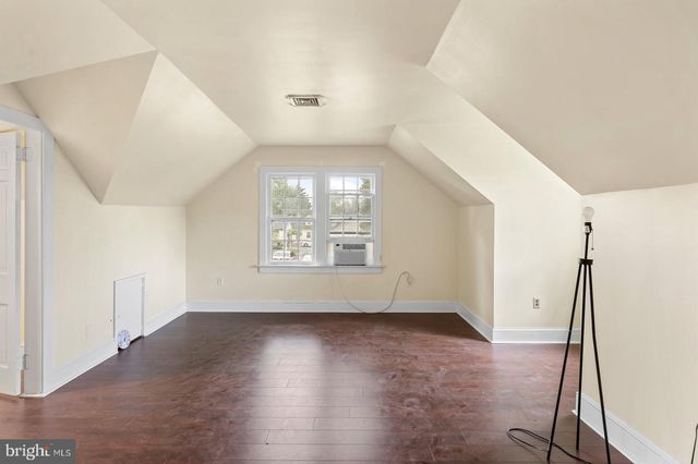 20 CLAYTON AVE, Lancaster, PA 17602