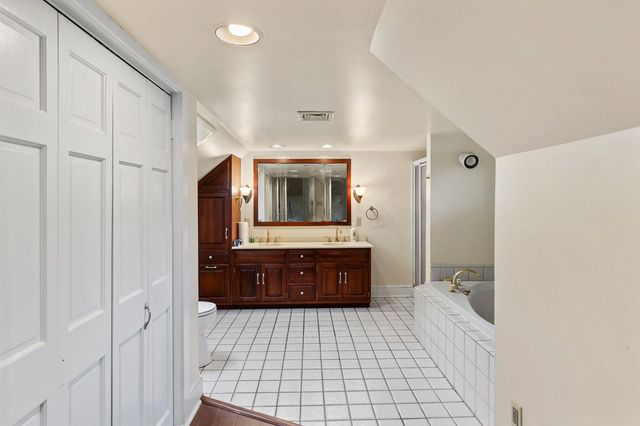 20 CLAYTON AVE, Lancaster, PA 17602
