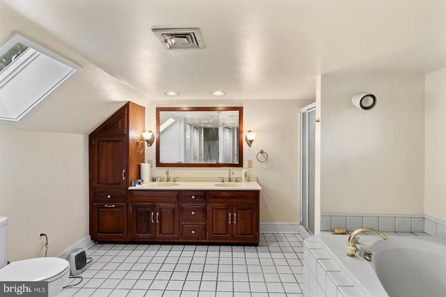 20 CLAYTON AVE, Lancaster, PA 17602