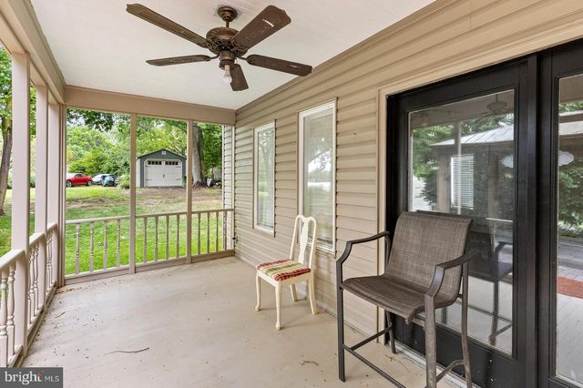 20 CLAYTON AVE, Lancaster, PA 17602