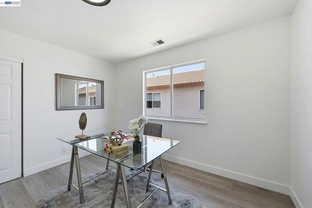 2245 Pipit Ct, San Leandro, CA 94579