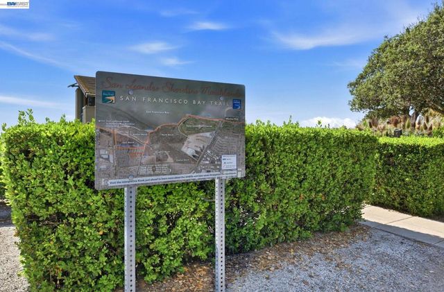 2245 Pipit Ct, San Leandro, CA 94579