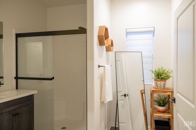 7418 Koyuk River Street, Bakersfield, CA 93311