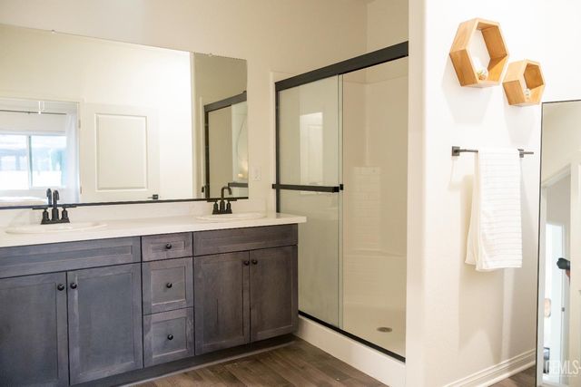 7418 Koyuk River Street, Bakersfield, CA 93311