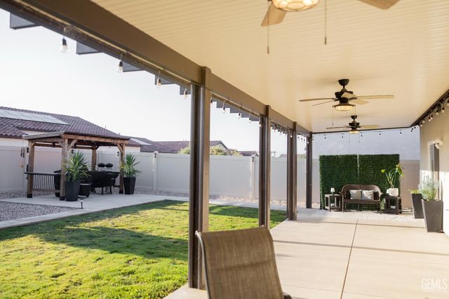 7418 Koyuk River Street, Bakersfield, CA 93311