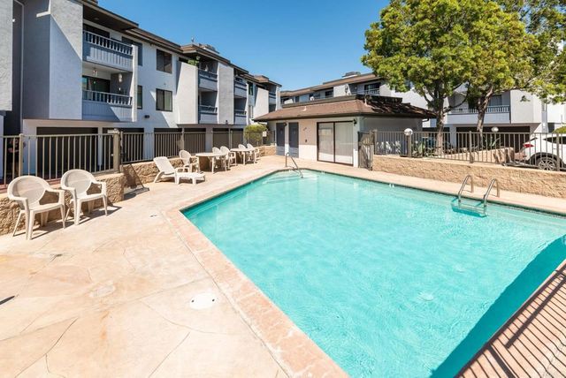 3215 Midway 703, San Diego, CA 92110