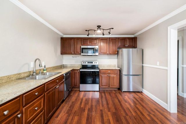 3215 Midway 703, San Diego, CA 92110