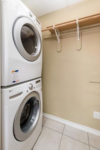 3215 Midway 703, San Diego, CA 92110