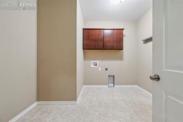 6208 Ashmore Lane, Colorado Springs, CO 80927