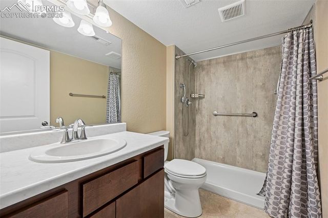 6208 Ashmore Lane, Colorado Springs, CO 80927