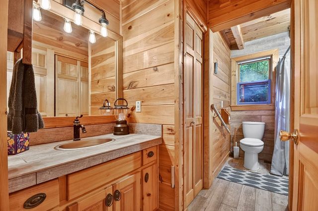 48 Riverwood Trail, Ellijay, GA 30540