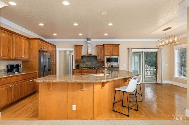 1643 N Watson Pl, Eagle, ID 83616