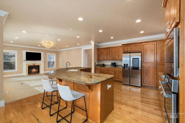 1643 N Watson Pl, Eagle, ID 83616