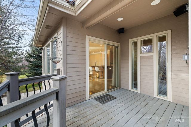 1643 N Watson Pl, Eagle, ID 83616