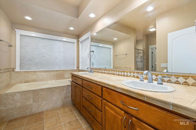 1643 N Watson Pl, Eagle, ID 83616