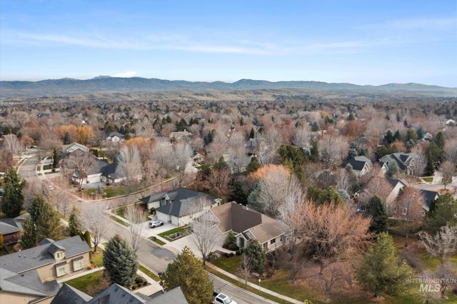 1643 N Watson Pl, Eagle, ID 83616