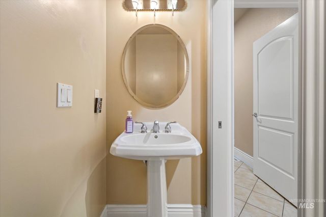 1643 N Watson Pl, Eagle, ID 83616