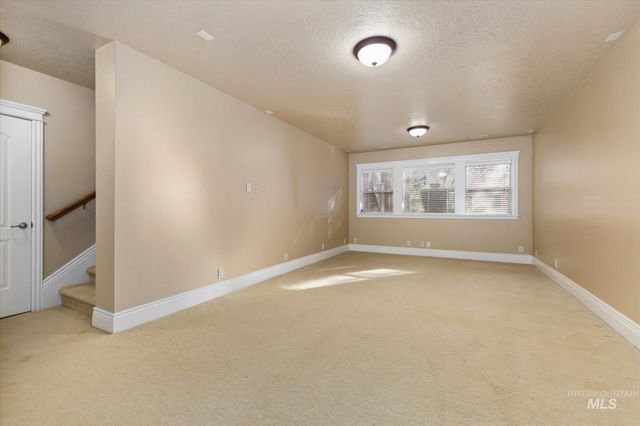 1643 N Watson Pl, Eagle, ID 83616