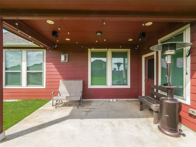 8610 Cichlid Lane, Cypress, TX 77433
