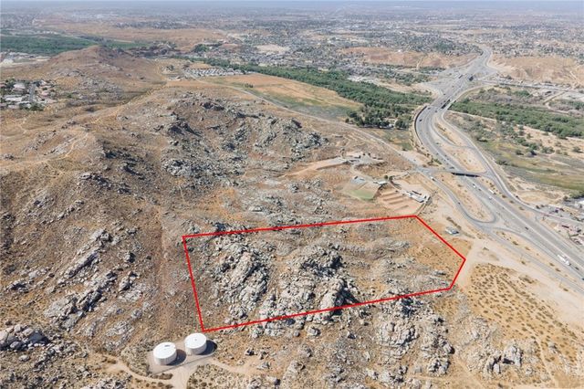 0 I-15, Victorville, CA 92395