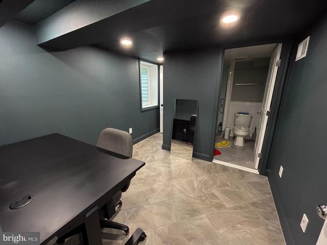 2329 RIVERVIEW TER, Alexandria, VA 22303
