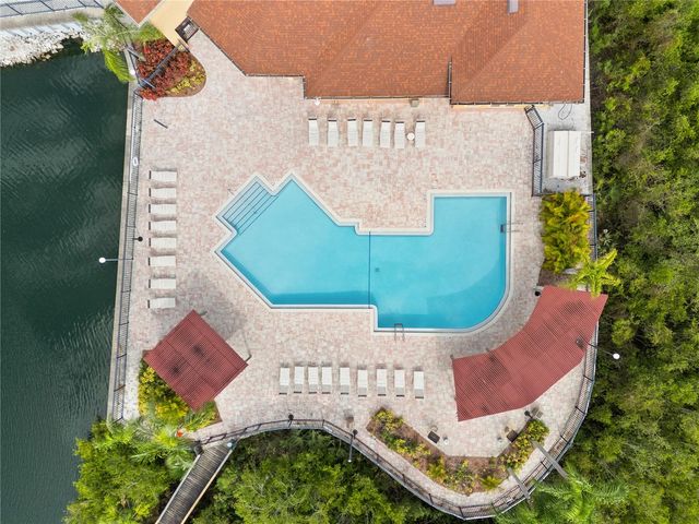 4333 BAYSIDE VILLAGE DRIVE 312, Tampa, FL 33615