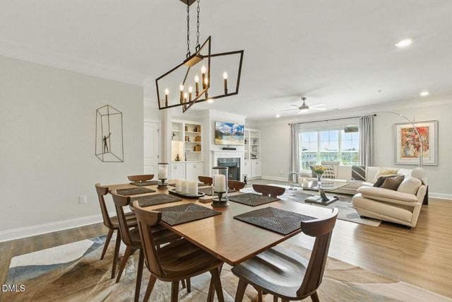 1200 Gathering Park Circle 304, Cary, NC 27519