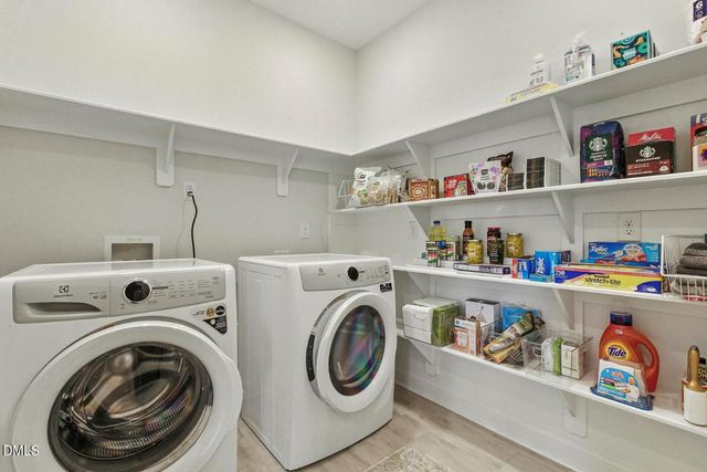 1200 Gathering Park Circle 304, Cary, NC 27519