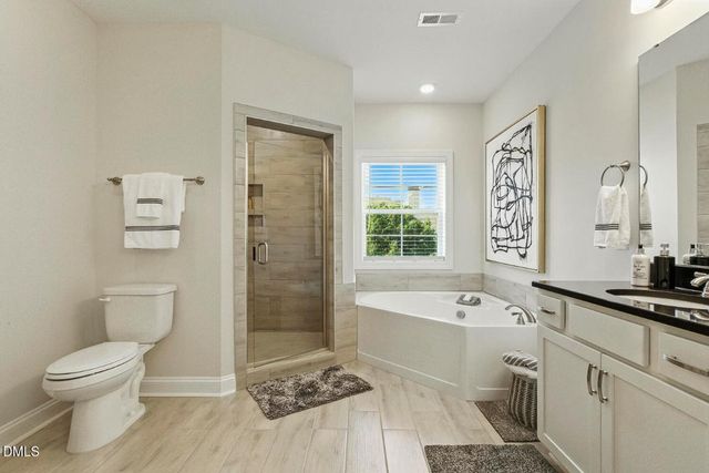 1200 Gathering Park Circle 304, Cary, NC 27519