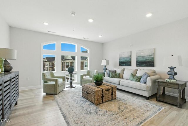 1200 Gathering Park Circle 304, Cary, NC 27519