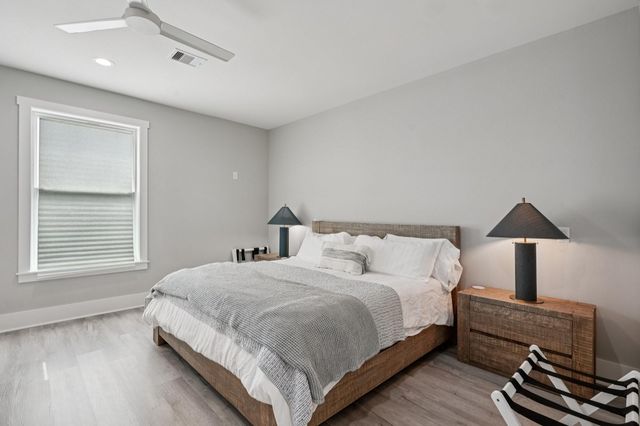16700 Montego Way, Jamaica Beach, TX 77554